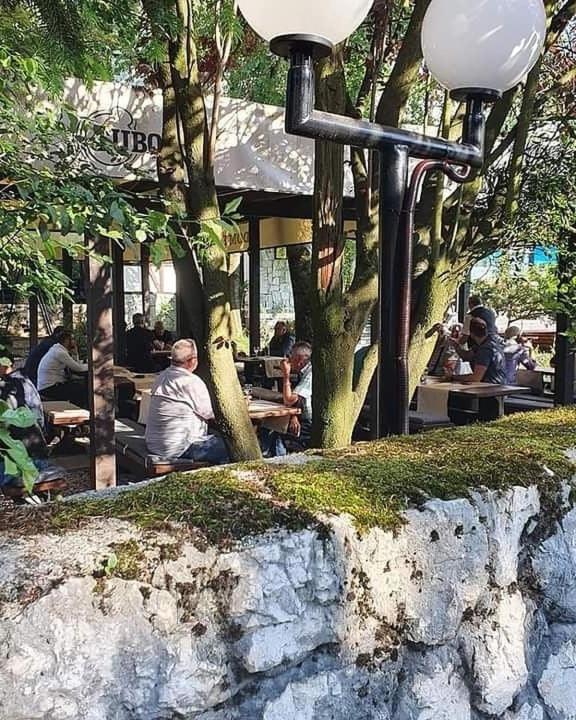 Teuta Palace Dom Faletici Hotel Sarajevo Ngoại thất bức ảnh